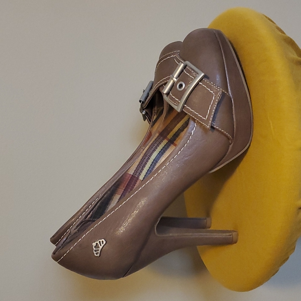 Fergalicious Toupe Heels